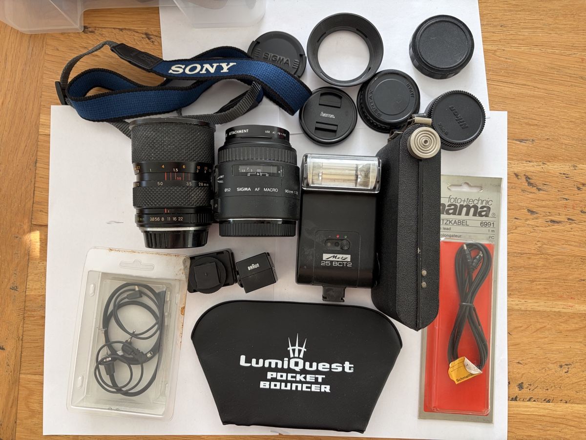 Fotocamera: kit de photographie divers – Usato da Echallens venduto da JAR69