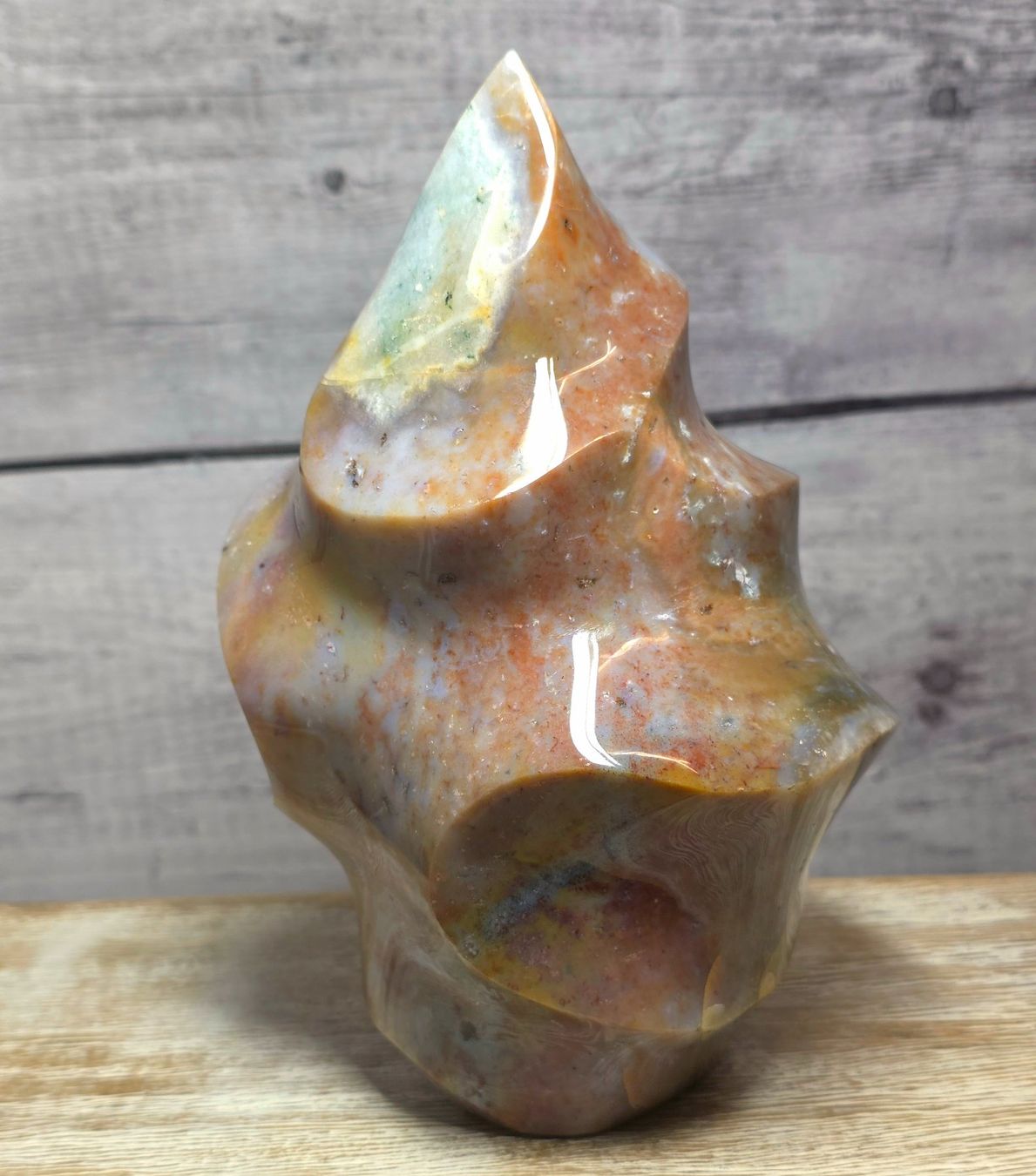 Minerali & Pietre curative: Jaspis Flamme 1.96kg – Nuovo e nell'imballaggio originale da Matzingen venduto da Shay_Crystalz 2