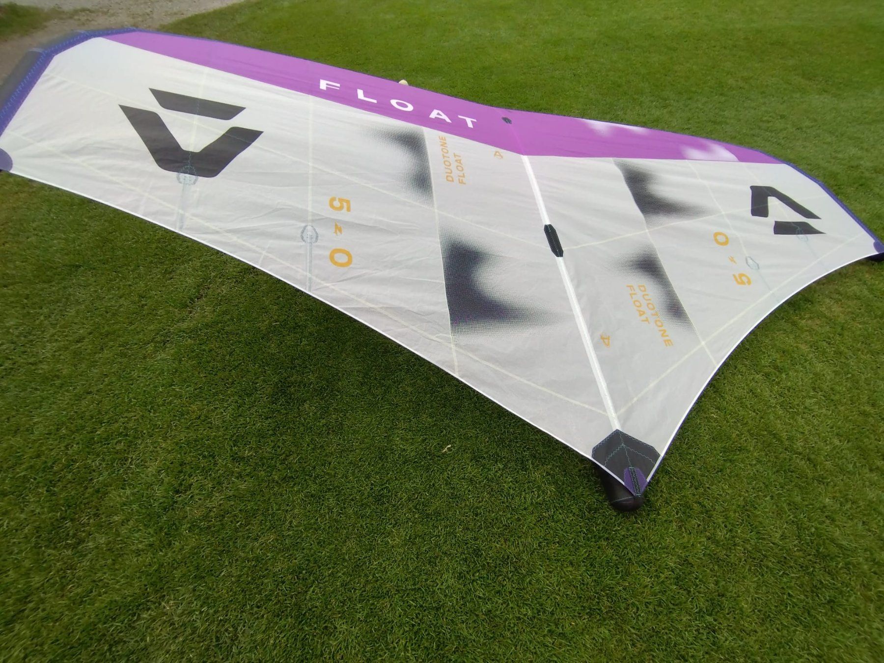 Duotone Surf: Duotone Wing Float 5.0m JG 2025 – Usato da Serneus venduto da davossurf 4