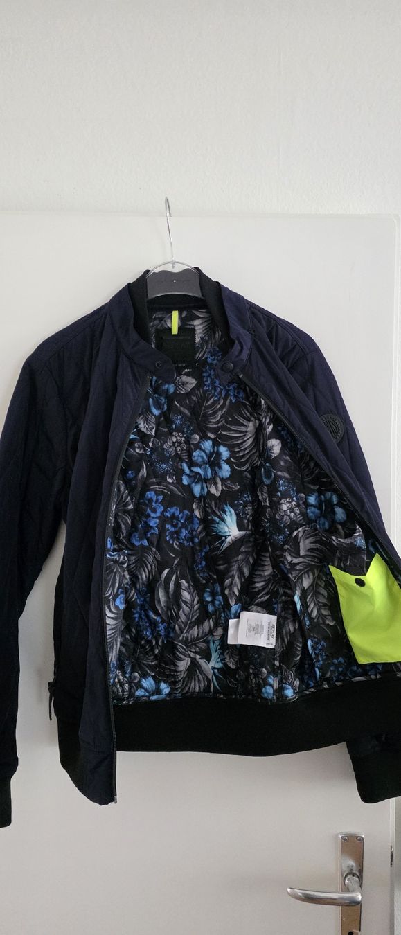 Replay Giacche: Replay Übergangsjacke Medium – Nuovo (secondo la descrizione) da Adliswil venduto da sushipeti 2