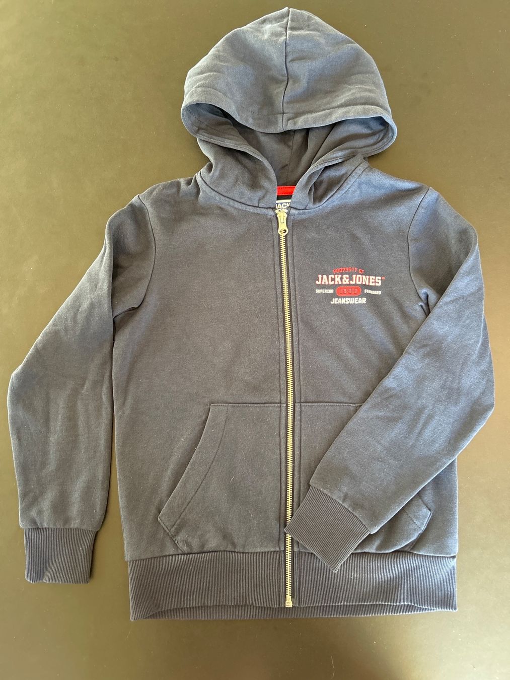 Jack & Jones Pullover & Sweatshirts: Pullover Jack and Jones 134/140 – Gebraucht aus Benken ZH von Pinot2015