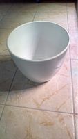 Weisser Pflanztopf