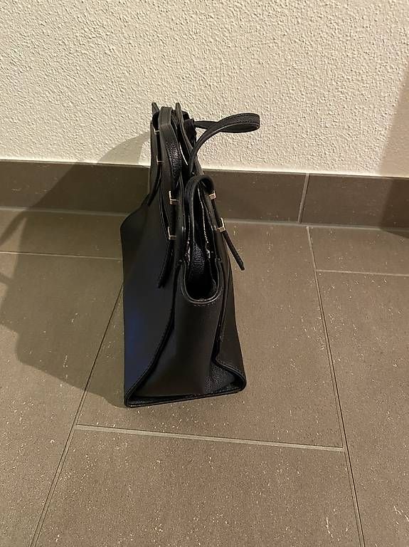 Sacs femmes: Guess Tasche – Neuf avec emballage d'origine à Zuchwil par tgy_2qrg 3