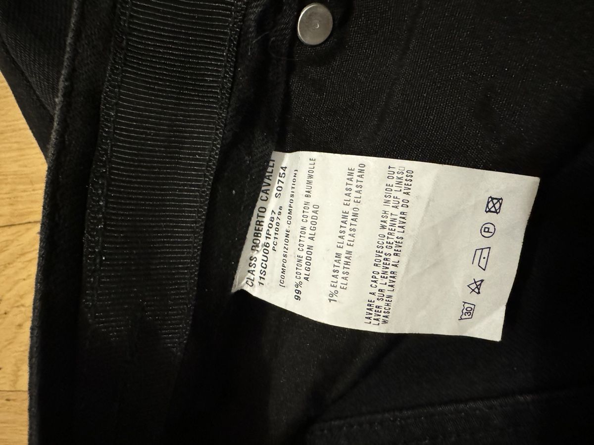 Roberto Cavalli Jeans: Roberto Cavalli jeans – Usato da Zug venduto da pav_q5f7 6