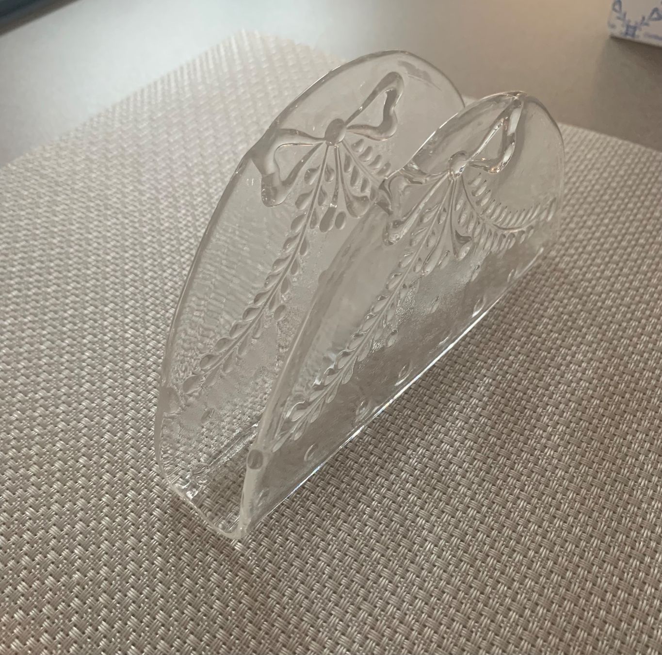 Bicchieri: Servietten Halter aus Glas – Usato da Illnau venduto da PS62 1