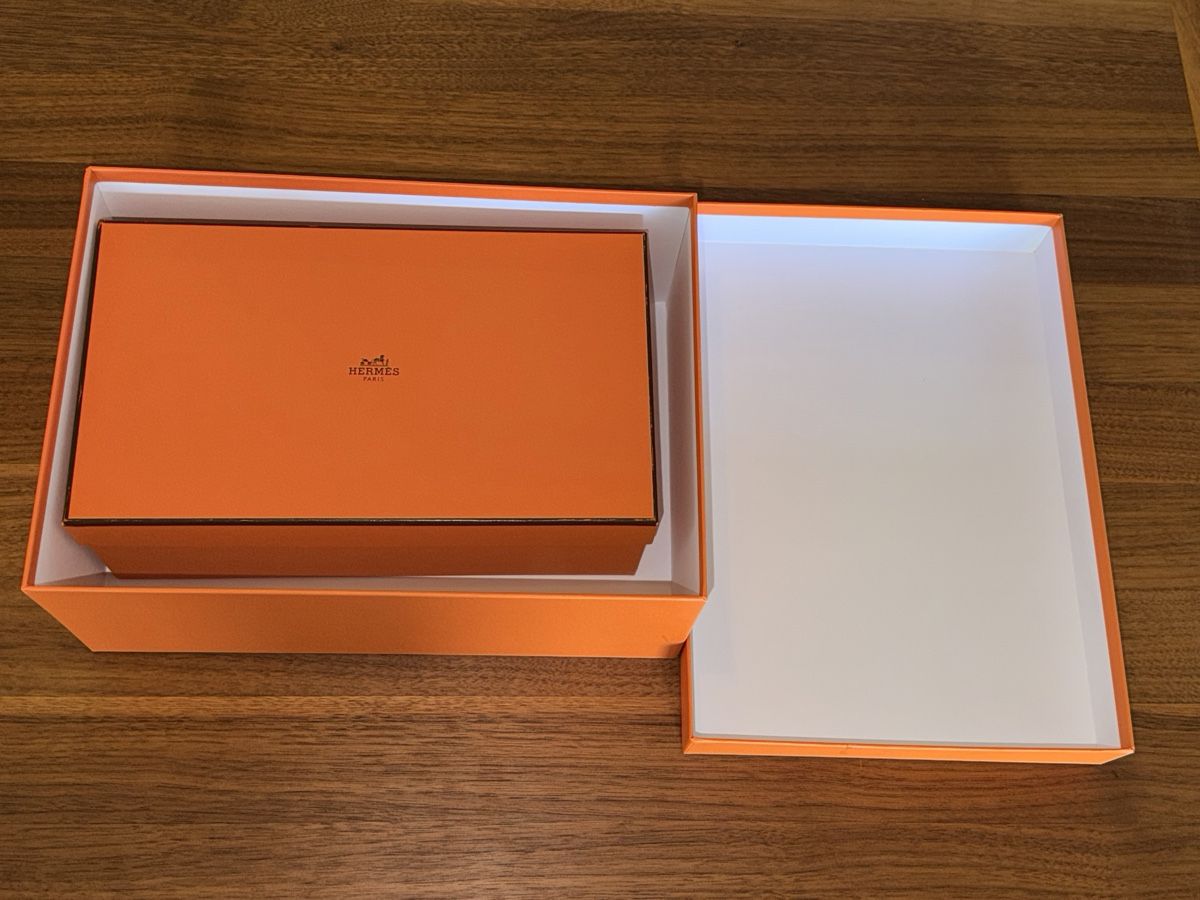Autres décorations & accessoires: 2x Hermes Paris Orange Gift Boxes – D'occasion à Erlenbach ZH par topchick 2