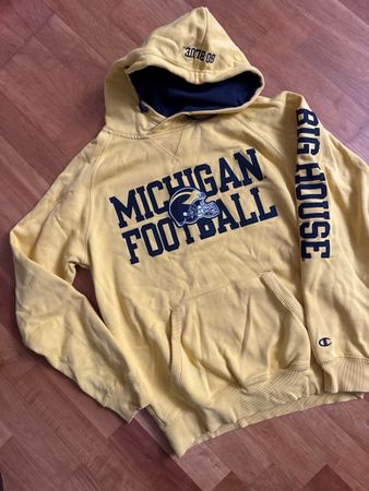 Michigan Football Hoodie, Champion, Grösse S, Gelb!