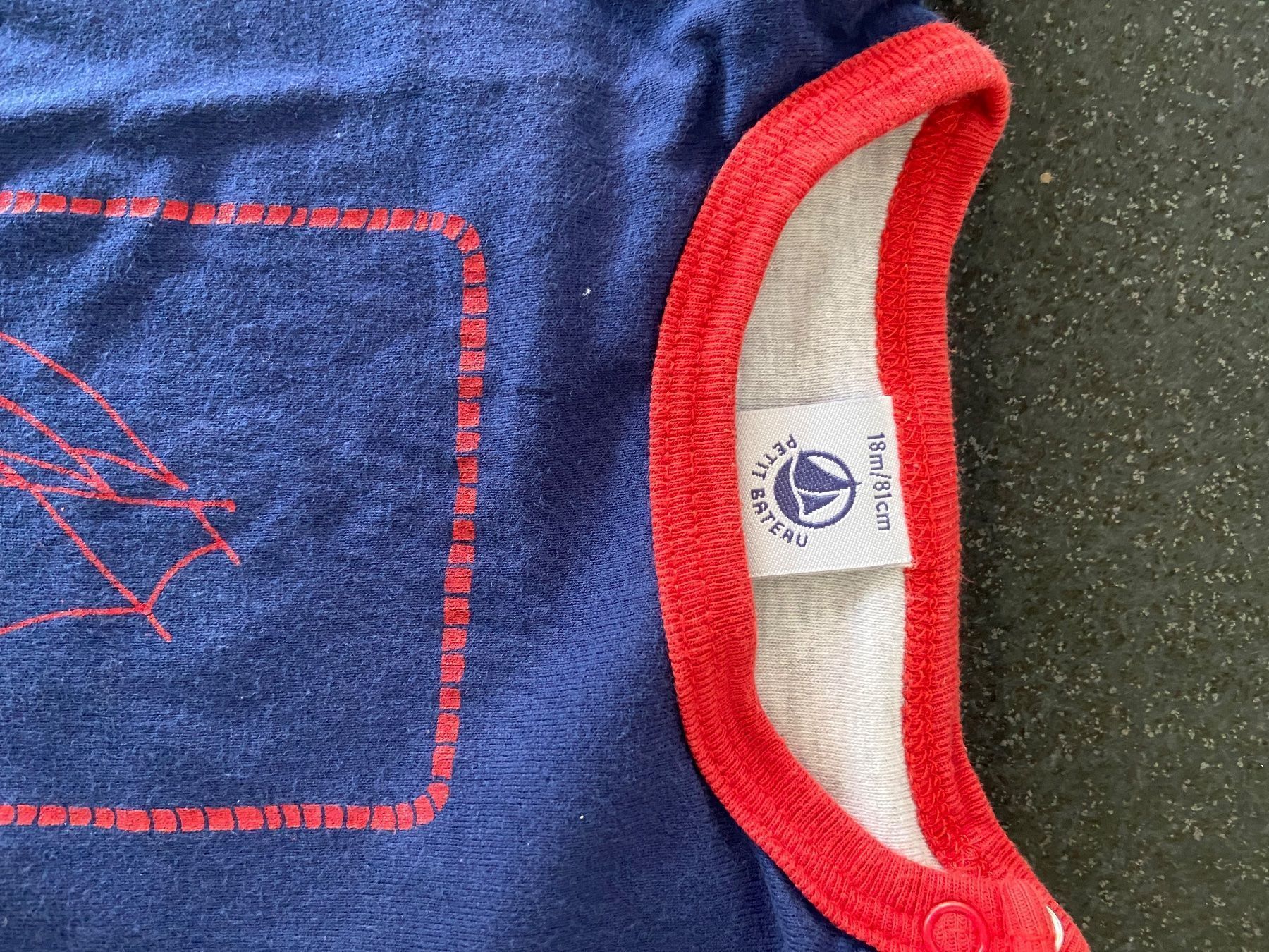 Petit Bateau Camicie, Top & T-shirt: Petit Bateau T-Shirt in Gr 81 – Usato da Zollikerberg venduto da Boston1981 1