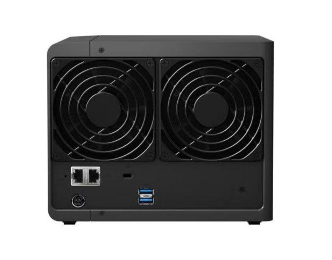 Synology Serveurs: Synology DS414 – D'occasion à Wetzikon ZH par seosino