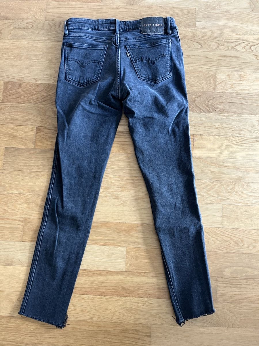 Levi's Jeans: Levi's Jeans, Gr. 28 – Gebraucht aus Frauenfeld von heyLani 2