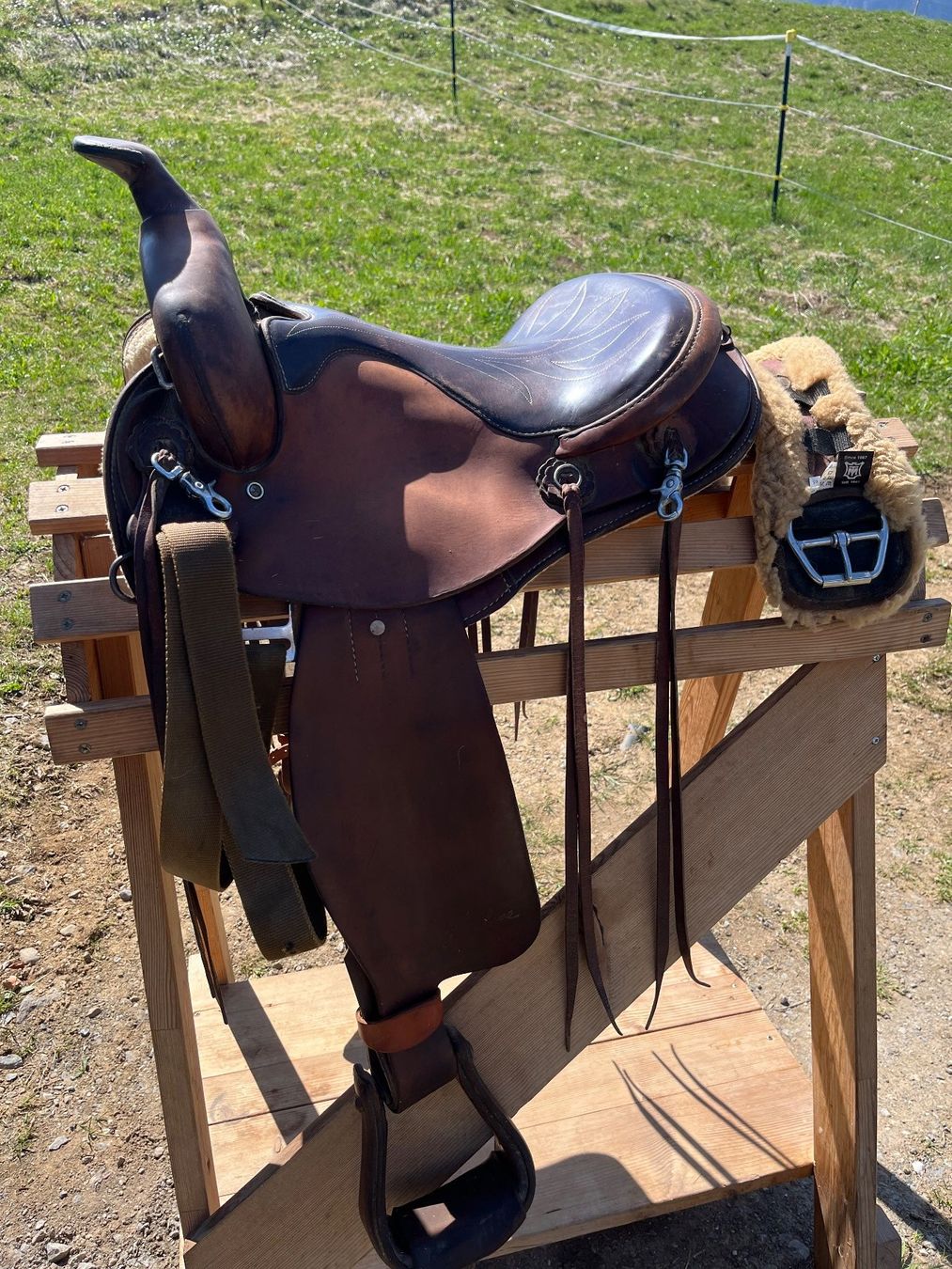 Selle & Accessori: Westernsattel Sharon Saare – Usato da Spiez venduto da Hekjiani