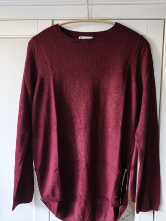 Humanos bordeaux sweater, size S