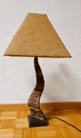 Rustikale Lampe mit Jute-Schirm - Handmade