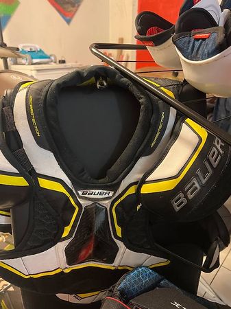 Bauer Supreme Brustpanzer Junior L/G