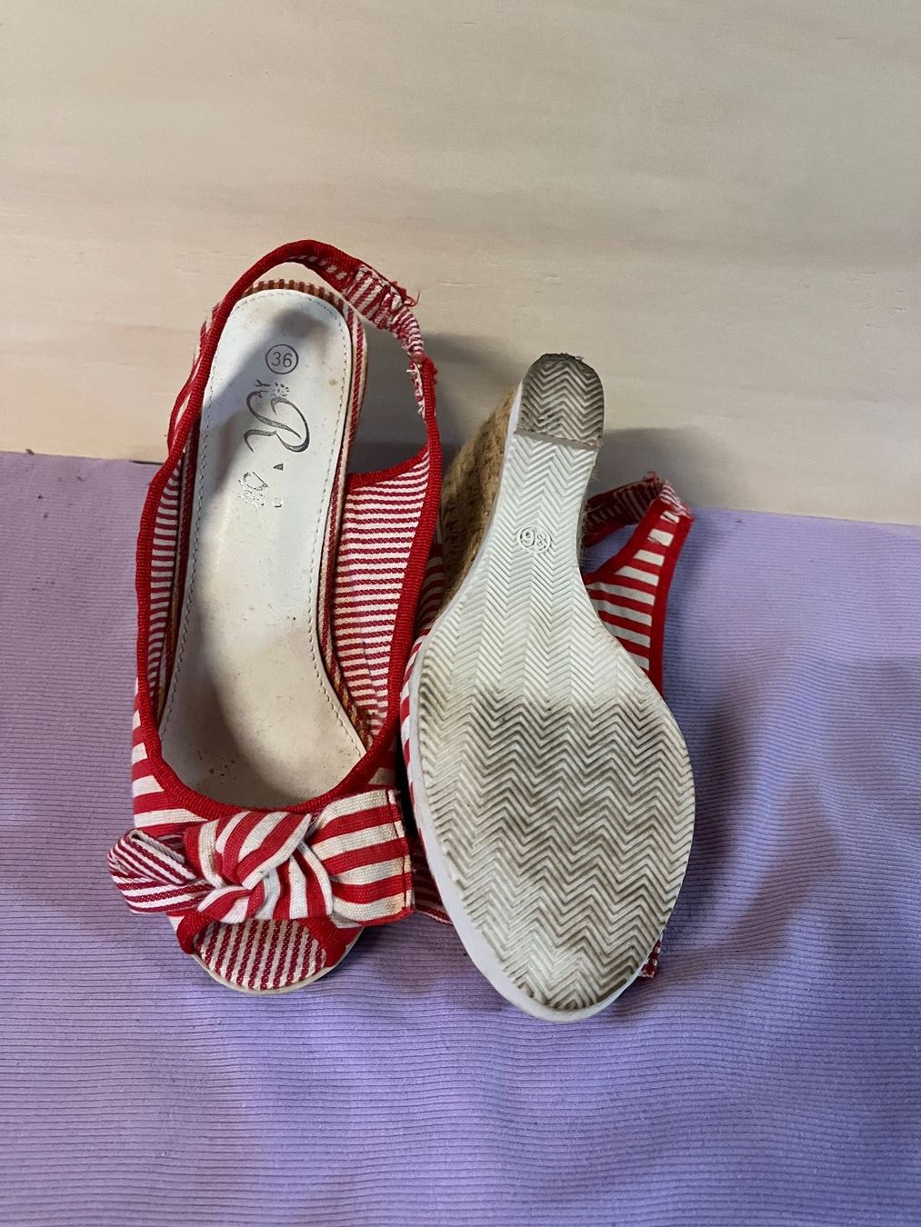 Chaussures femmes: Sommerschuhe – D'occasion à Reigoldswil par tan_wh69 1
