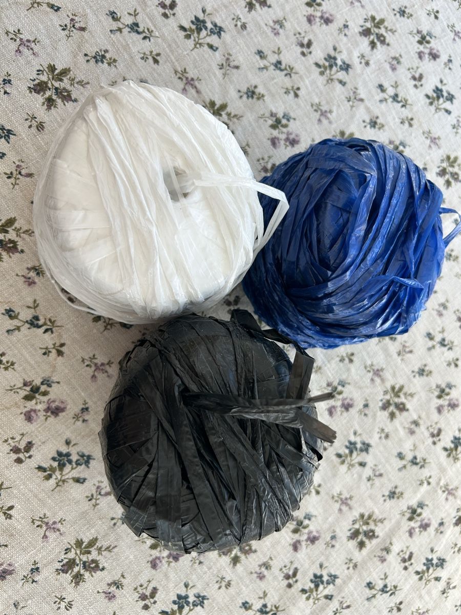 Rubans décoratifs: Strickband Plastik  – D'occasion à Liestal par schnugger69