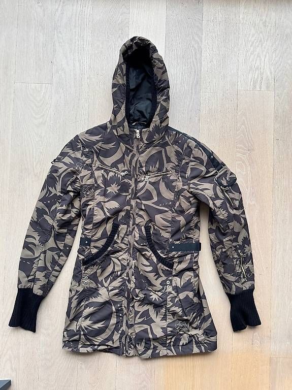 Bogner Giacche: Bogner Jacke für Damen Gr 38 – Usato da Meilen venduto da JuliaFantasma