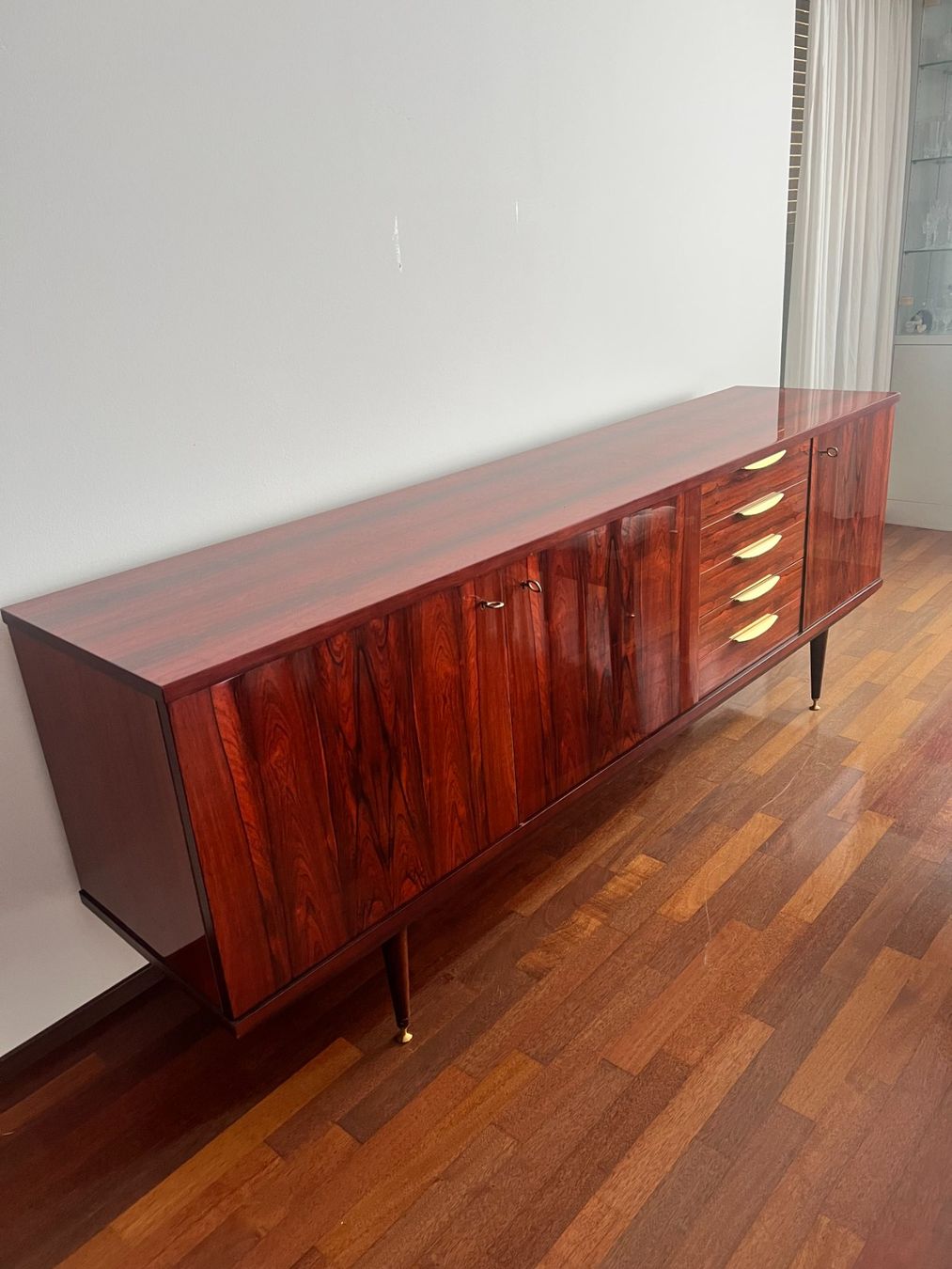Kommoden: Mid-Century-Sideboard aus Palisander – Gebraucht aus Pregassona von ModernistaCH