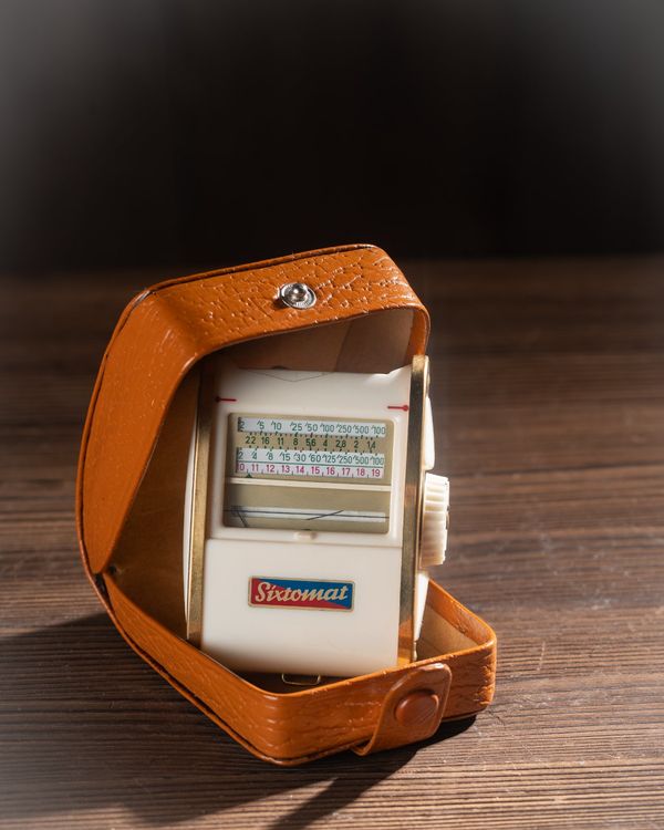 Cellule photo vintage Gossen Sixtomat Color Finder – avec