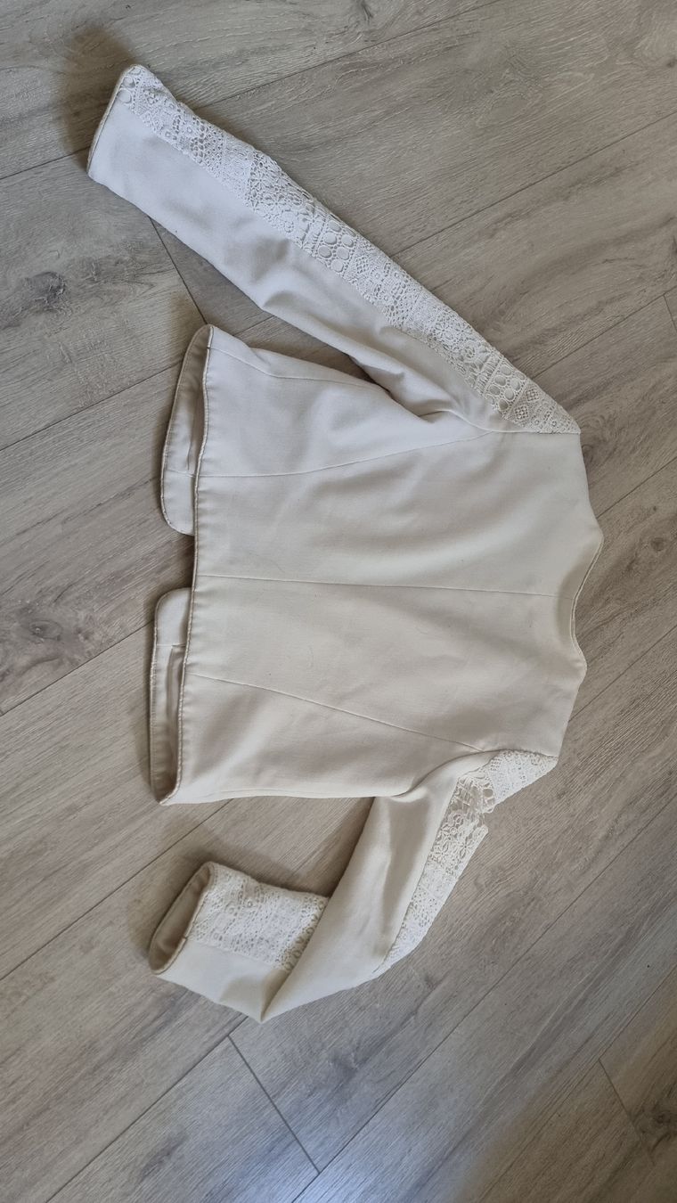 Jacken: hübsche Boho Jacke ivory Braut 👰‍♀️ – Gebraucht aus Wigoltingen von Zuckerfee84 2