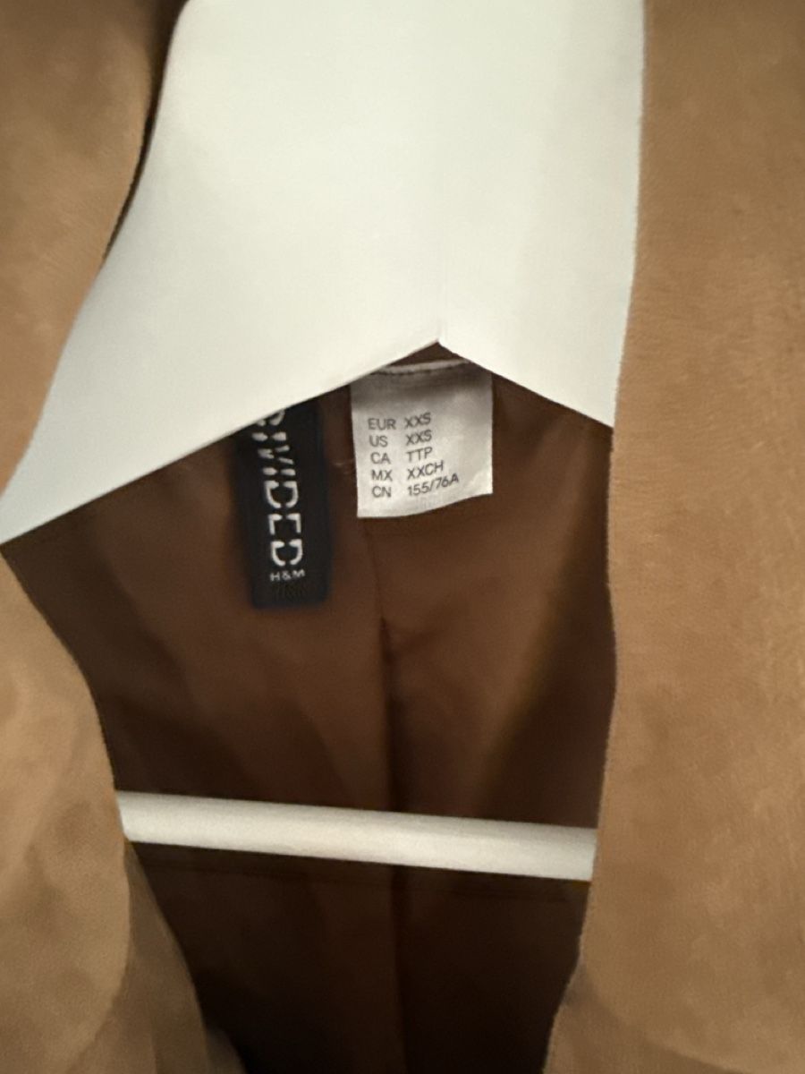 H&M Giacche: Sakko camel Wildlederoptik – Usato da Uster venduto da Marciii 1