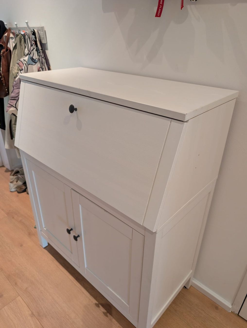 Ikea Cassettiere: IKEA SEKRTÄR HEMNES – Usato da Bottighofen venduto da rolbec 3