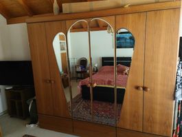Kleiderschrank