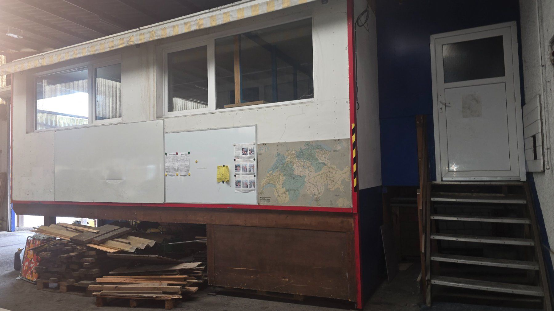 Baucontainer: Bürocontainer – Gebraucht aus Bäriswil BE von aki_77w9 2