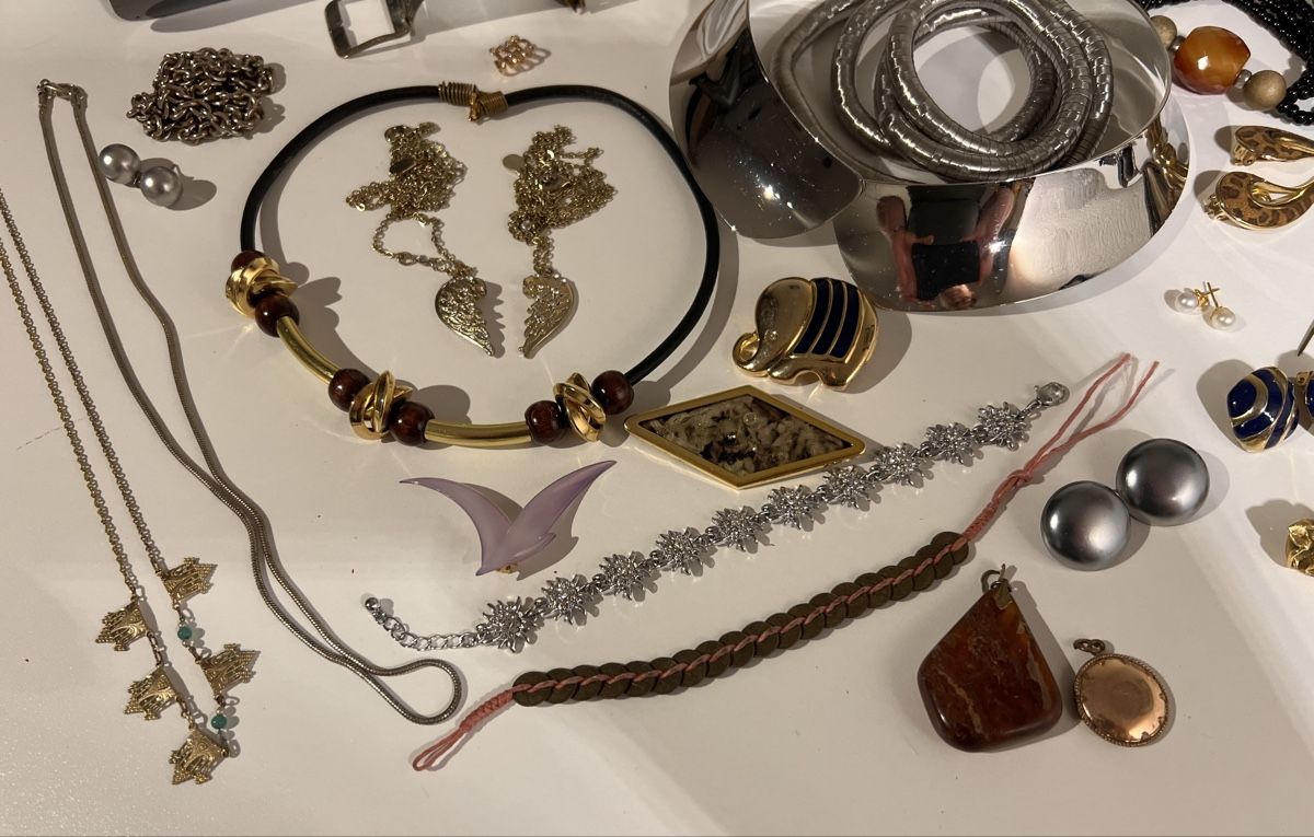 Sonstiger Schmuck: Lot de bijoux  – Gebraucht aus St-Pierre-Clages von ste_xk6p 3
