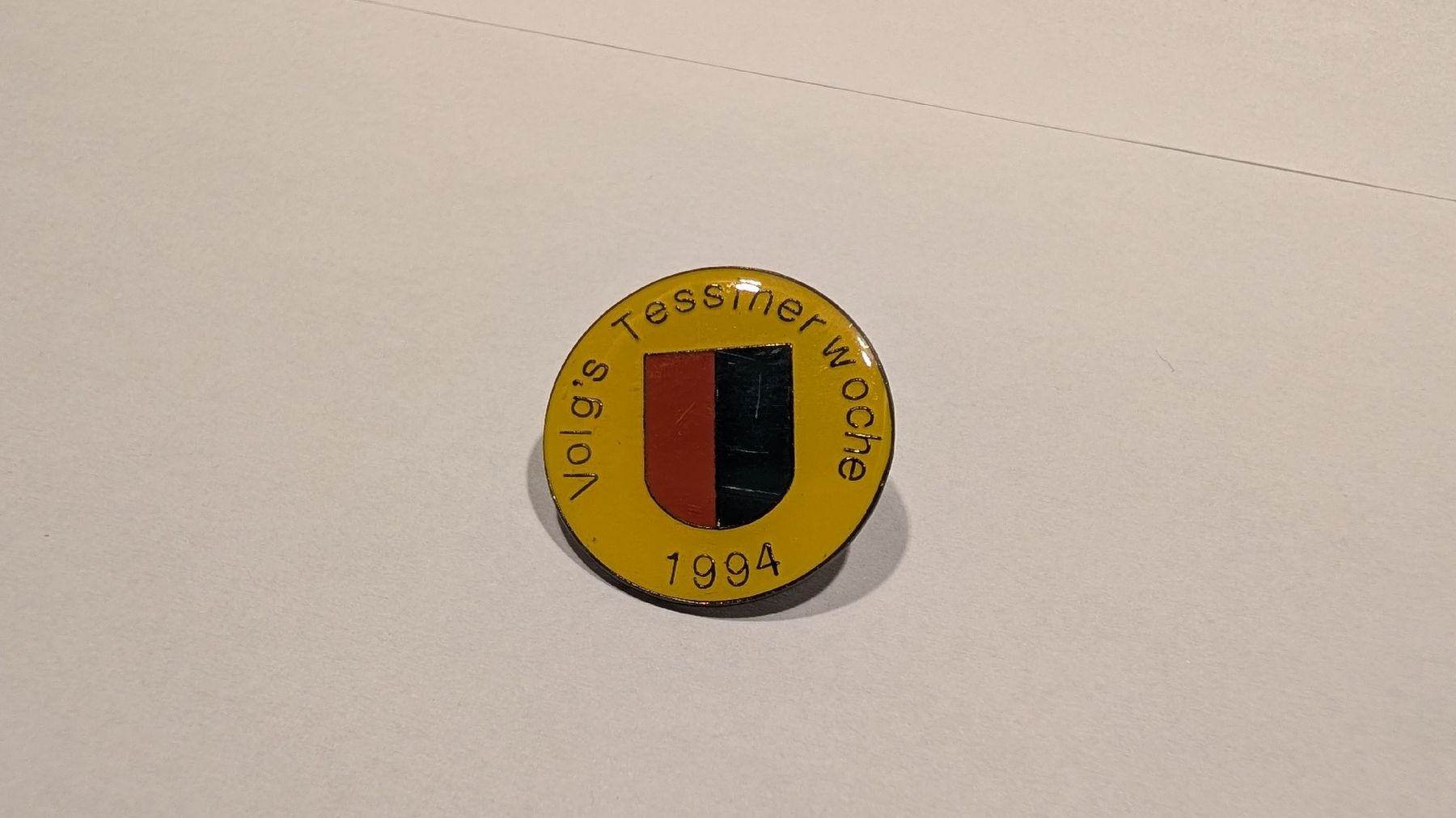 Placchette & Badge: Pin Tessiner Woche Volg – Nuovo (secondo la descrizione) da Olten venduto da NicoOnline