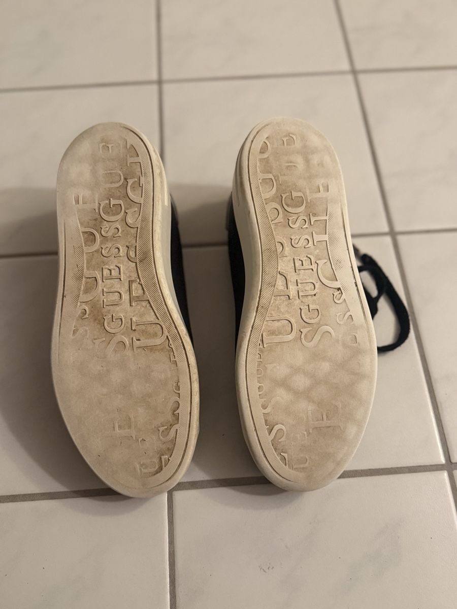 Guess Scarpe da donna: Guess Sneaker, Grösse 39 – Usato da Leibstadt venduto da iry_jn6n 3