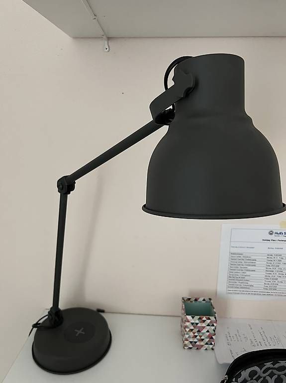 Lampen: Desk lamp  – Gebraucht aus Rüschlikon von CourtneyM 1