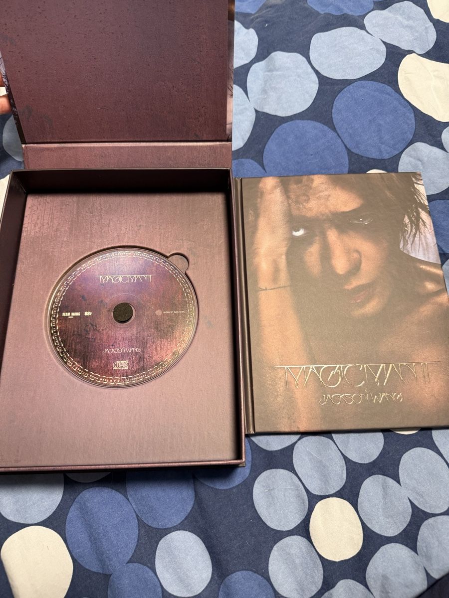 CD: Jackson Wang - Magic Man CD Album – Nuovo e nell'imballaggio originale da Castel San Pietro venduto da val_rm7 1