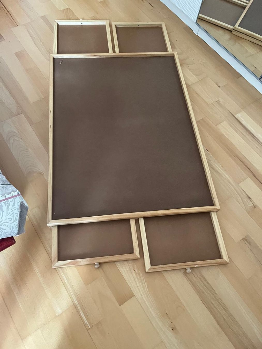 Tische: Table à Puzzle avec tiroirs – Gebraucht aus La Sarraz von Gandalf_le_Blanc