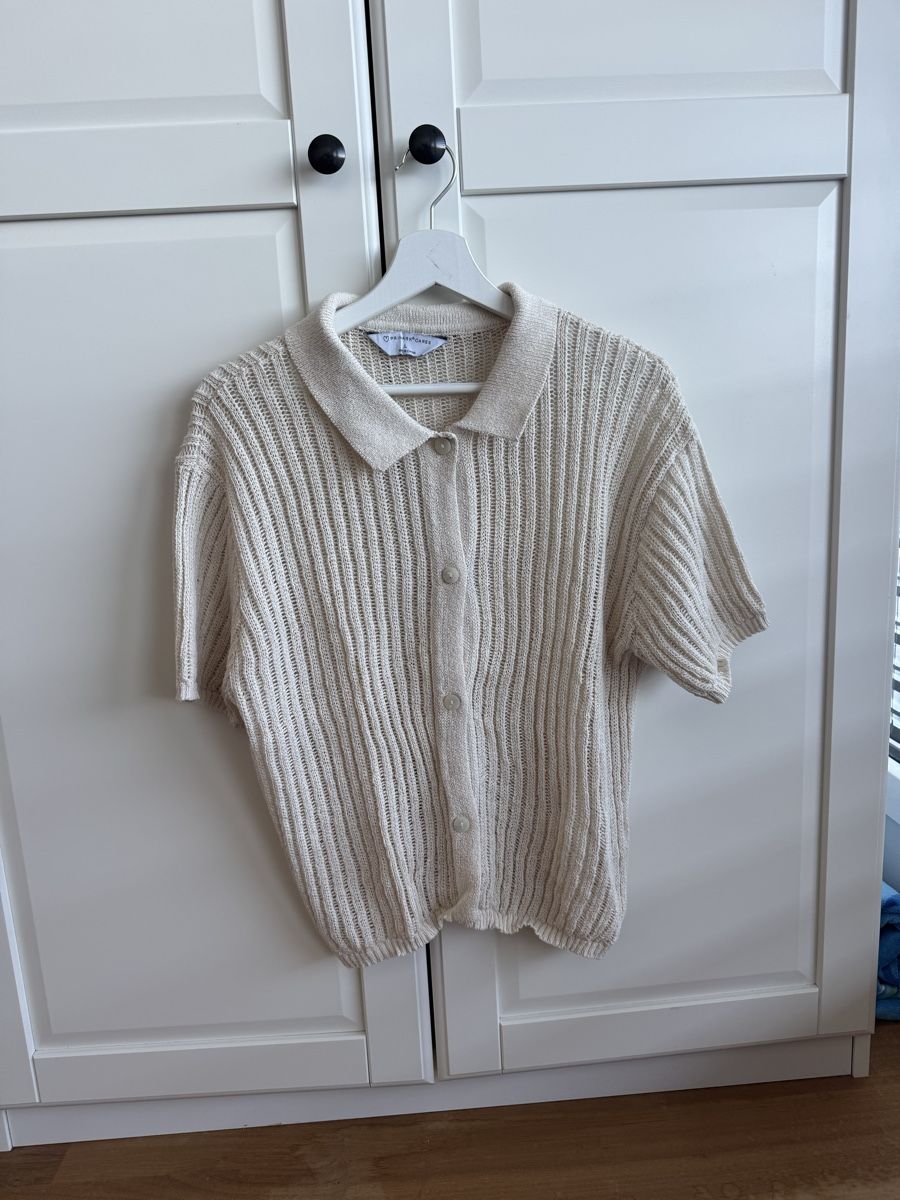 Primark Tops: Strickpolo Primark Cares beige – Neuf avec emballage d'origine à Adligenswil par lor_2zfw
