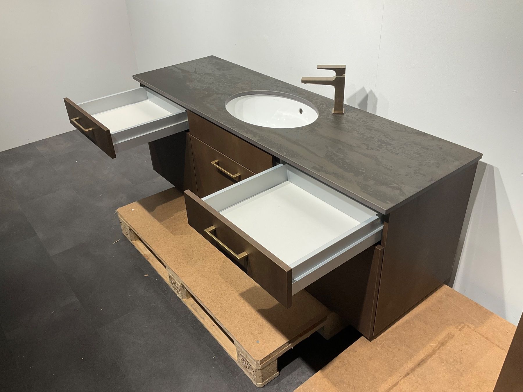 Mobili per bagno: 084 Leicht Badmöbelkombination, braun, Granit, 162cm – Nuovo (secondo la descrizione) da Derendingen venduto da Meisterstuecke 5