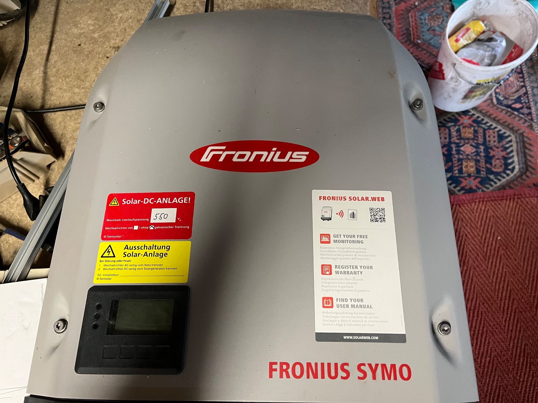 Fronius Inverter: Fronius Symo 6.0-3-M Wechselrichter 6000 VA plus Regler – Usato da Altdorf UR venduto da wakr02