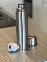 Neue "VOLVO" Thermosflasche