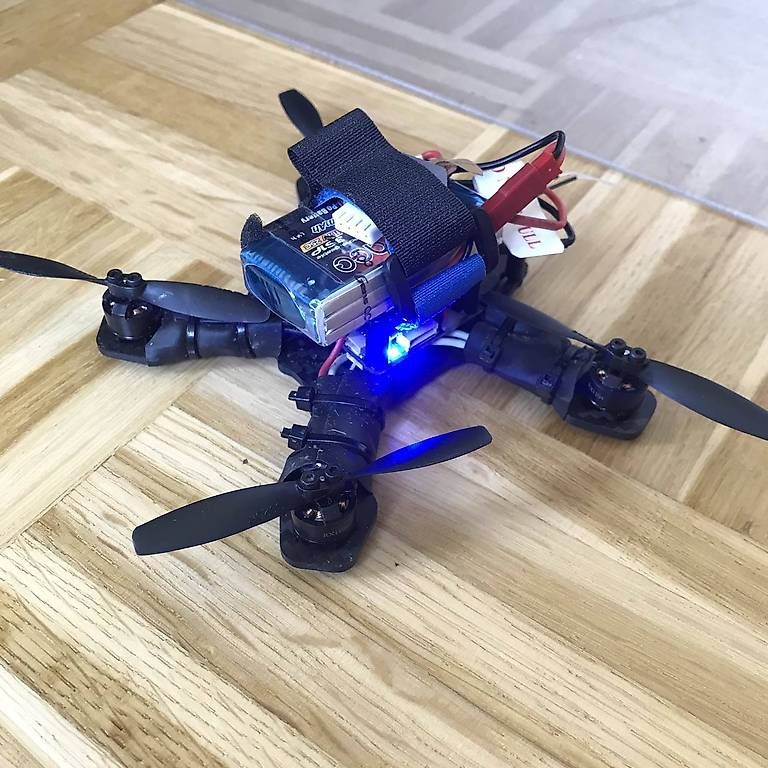 Modellismo RC: Pour bricoleur - Drone Racer FPV à terminer – Usato da Epalinges venduto da med_bnnn 4