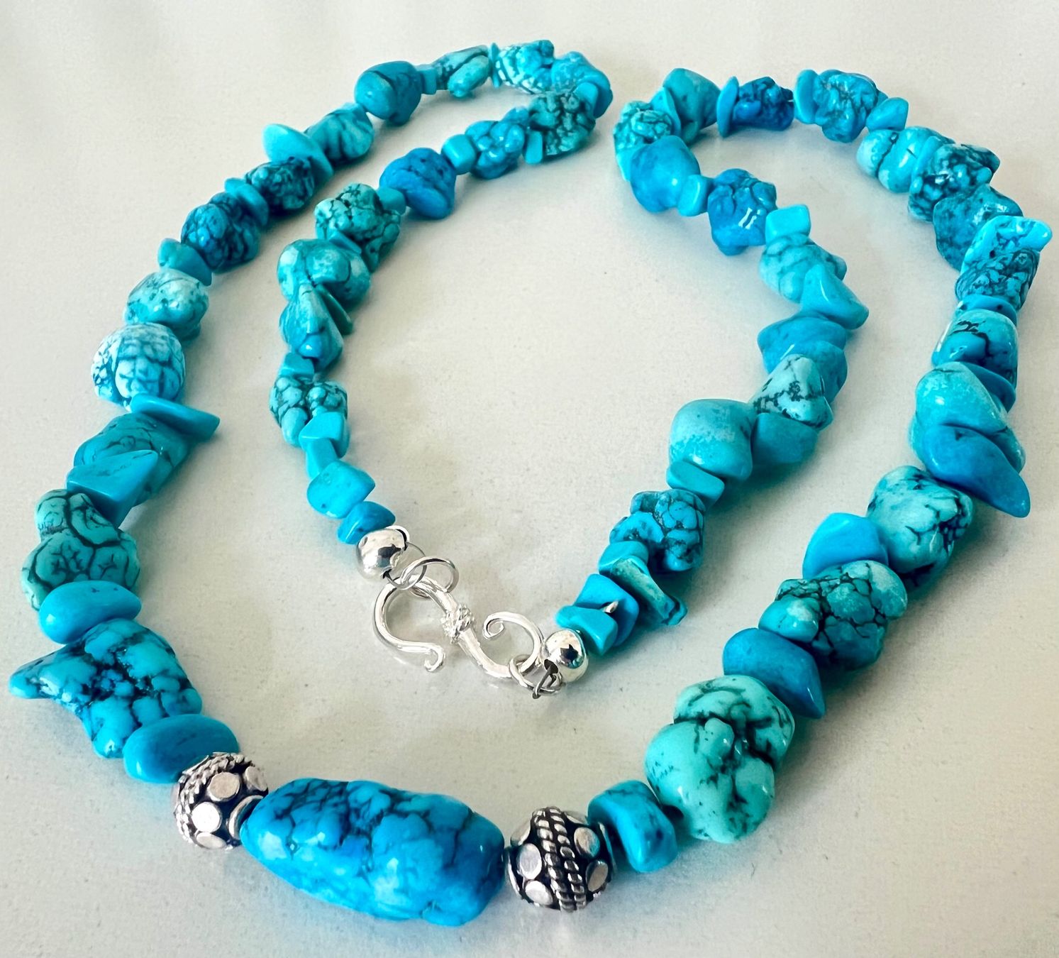 Catenine: Boho Türkis Nugget Collier Silber 925 56cm Meeresblau – Nuovo (secondo la descrizione) da Ruswil venduto da artbyhand