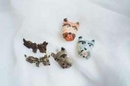 Vintage Brosche Set 5 Stück Hunde Keramik handbemalt bunt