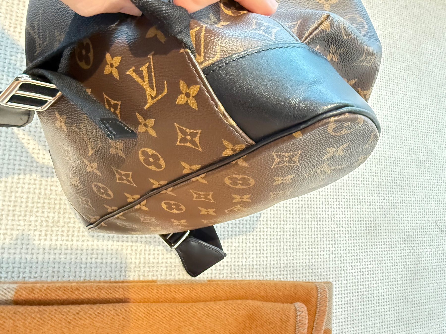 Louis Vuitton Zaini: Louis Vuitton Christopher MM Rucksack. Mit Beleg und Box LV – Usato da Zollikofen venduto da Level_911 4