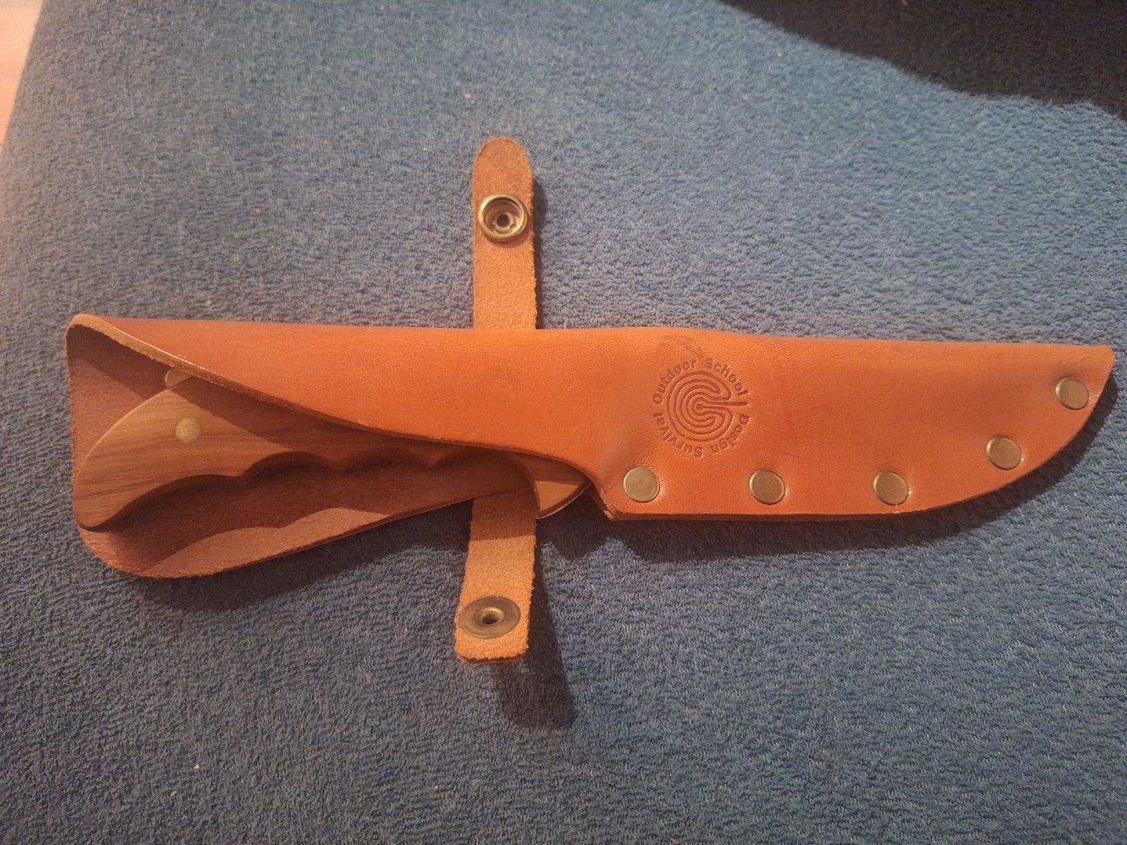 Accessori: Outdoor School Messer mit Halterung – Nuovo (secondo la descrizione) da Willisau venduto da standard39