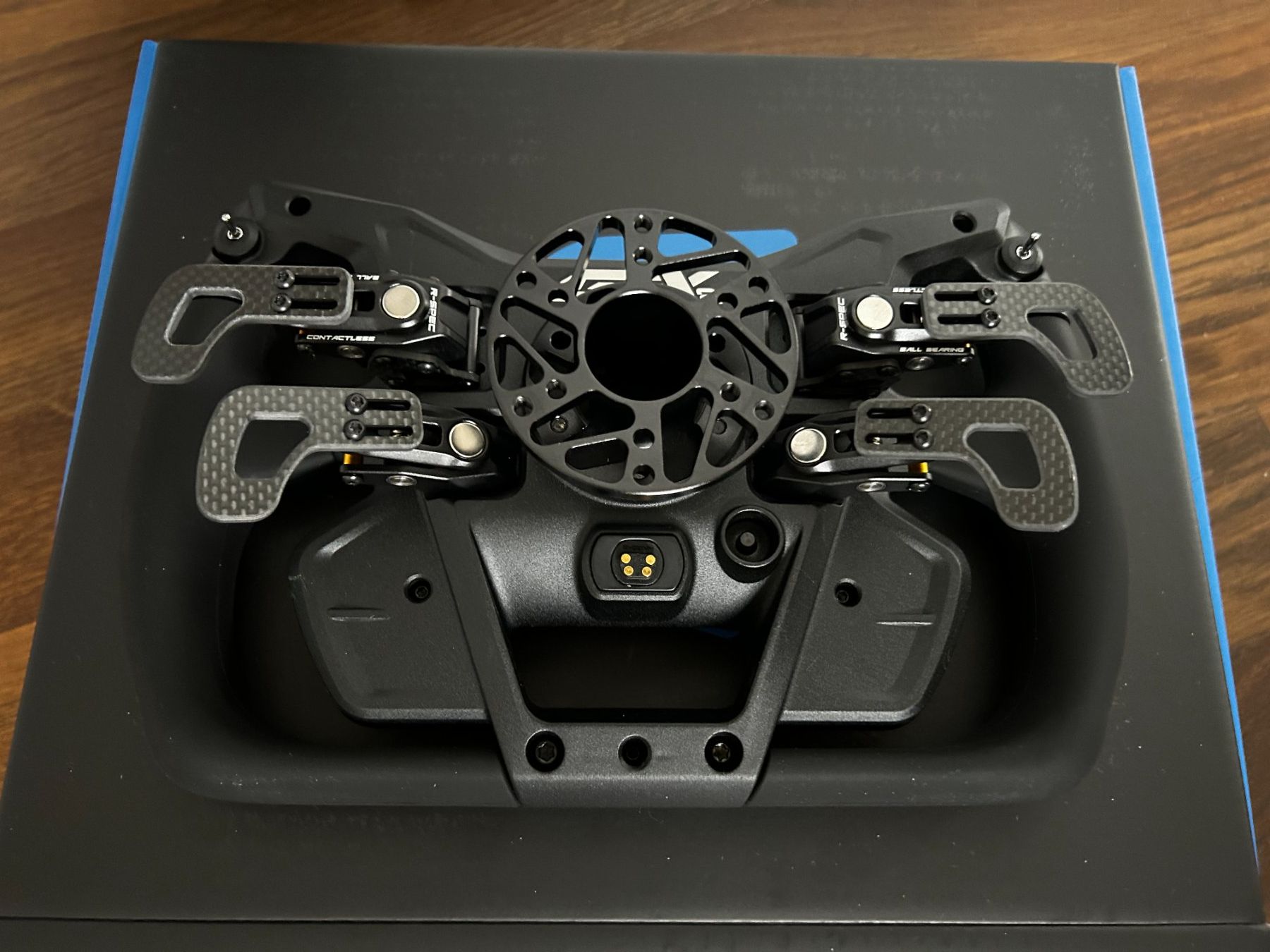 Controller: Cube Controls GT-X2 Black - 300mm Simracing SteeringWheel – Nuovo (secondo la descrizione) da Gerlafingen venduto da Roletto 3