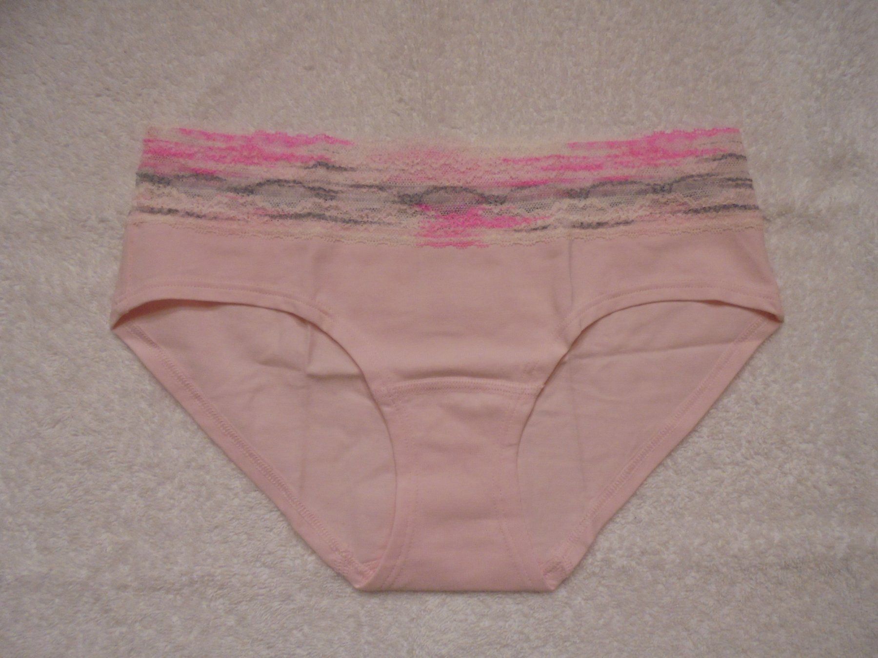 Victoria's Secret Altra biancheria intima: VICTORIA'S SECRET HIPHUGGER, S, NEU – Nuovo e nell'imballaggio originale da Aarau Rohr venduto da PinkSchwein