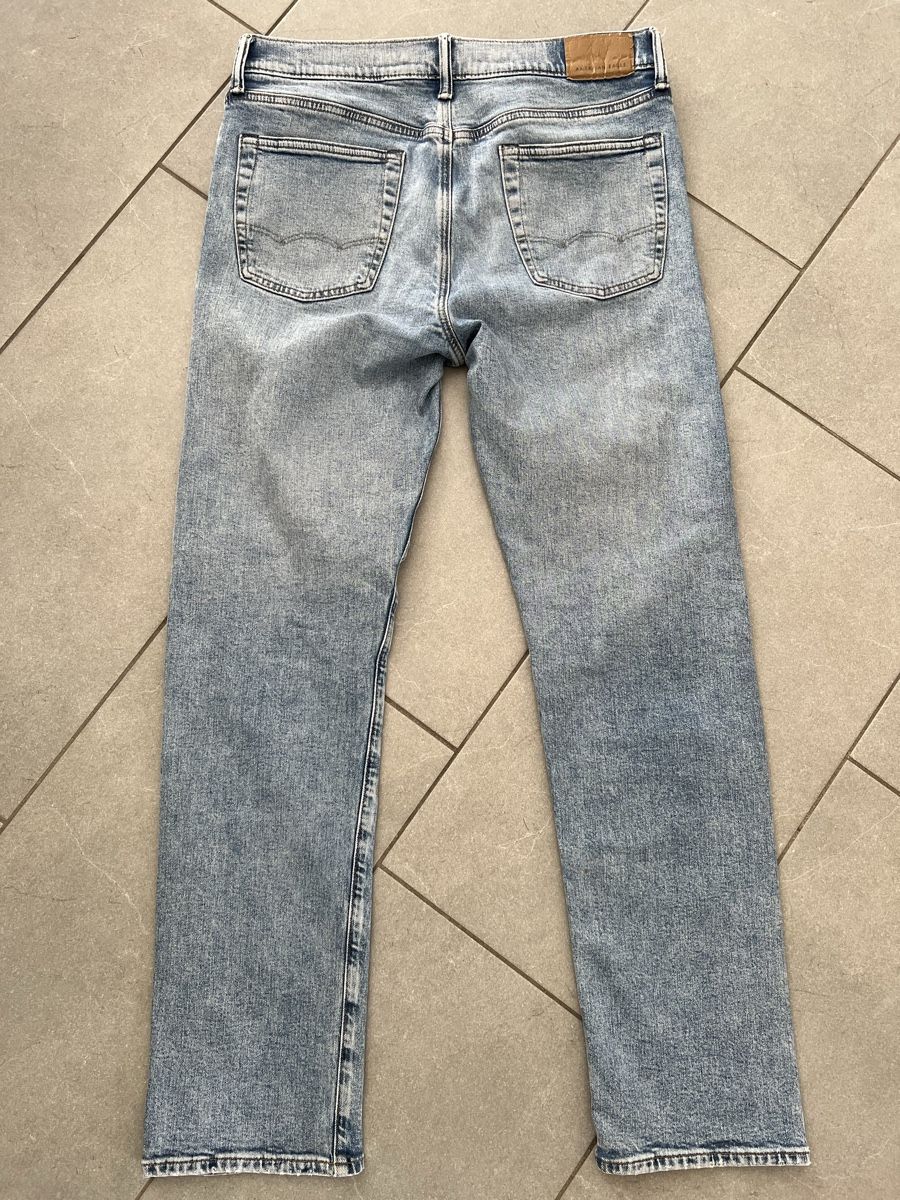 American Eagle Jeans: American Eagle Jeans 32/34 original straight – D'occasion à Goldau par mar_spt6 1