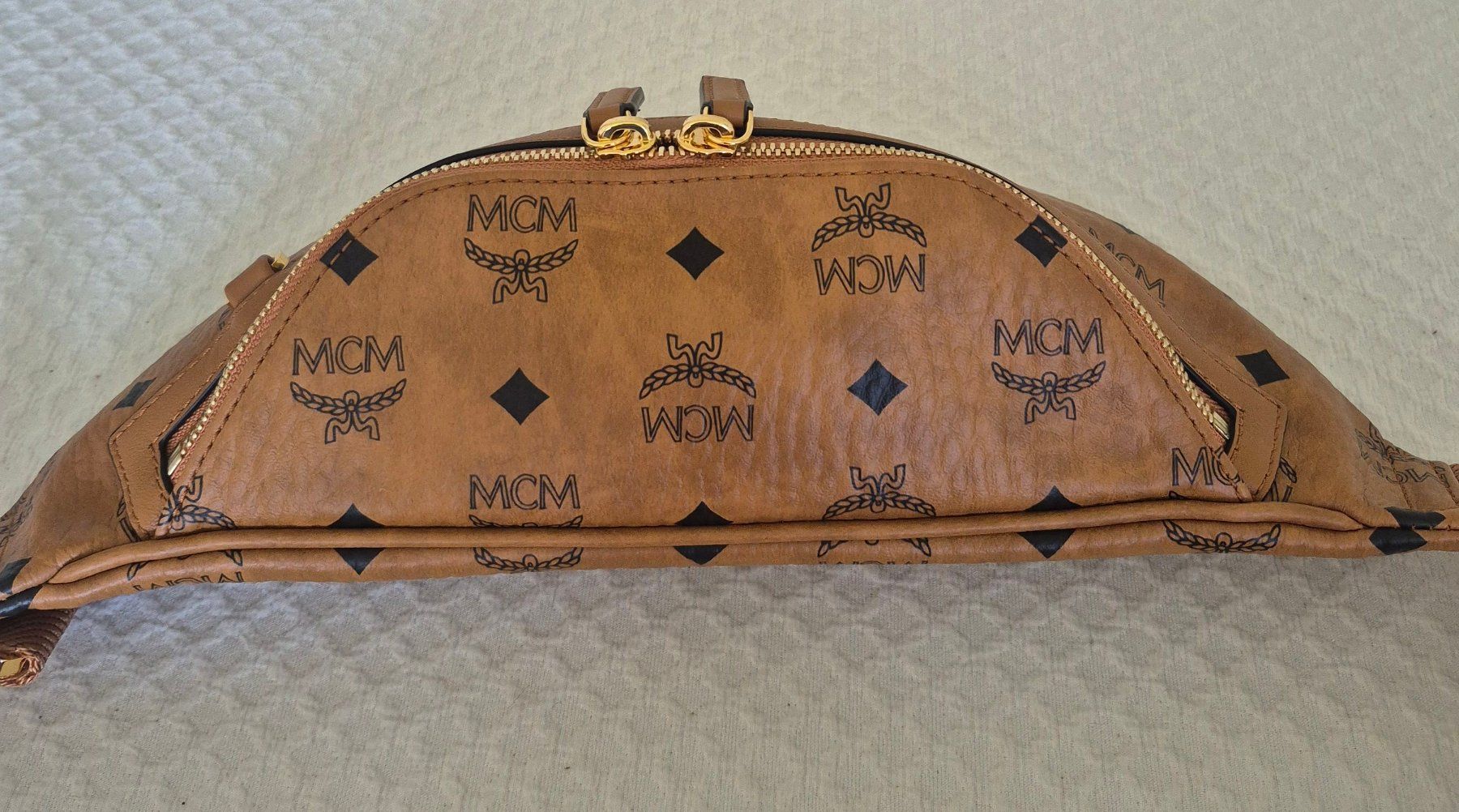 Mcm Borse: Neue MCM Belt Bag – Nuovo (secondo la descrizione) da Dottikon venduto da Pega7 2