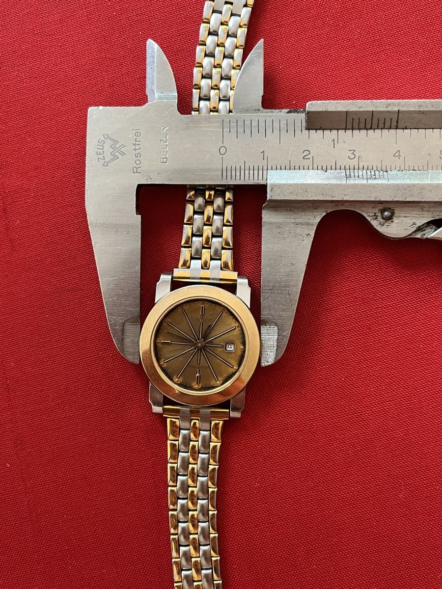 Tissot Montres: Tissot – Défectueux à Zürich par ZurichFee 5