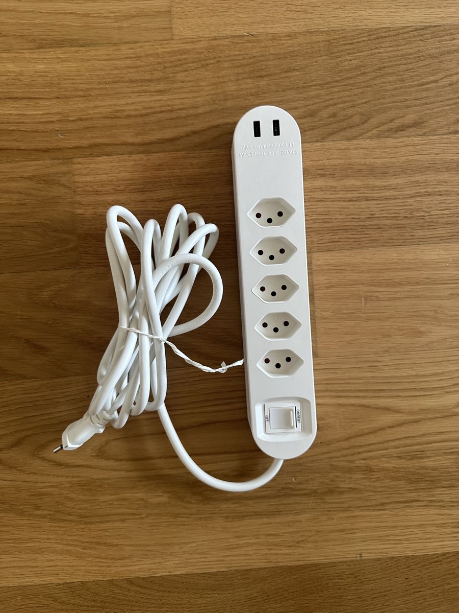 Ikea Spine: White KOPPLA Power Strip Extension Cord – Nuovo (secondo la descrizione) da Zürich venduto da gel_8npg