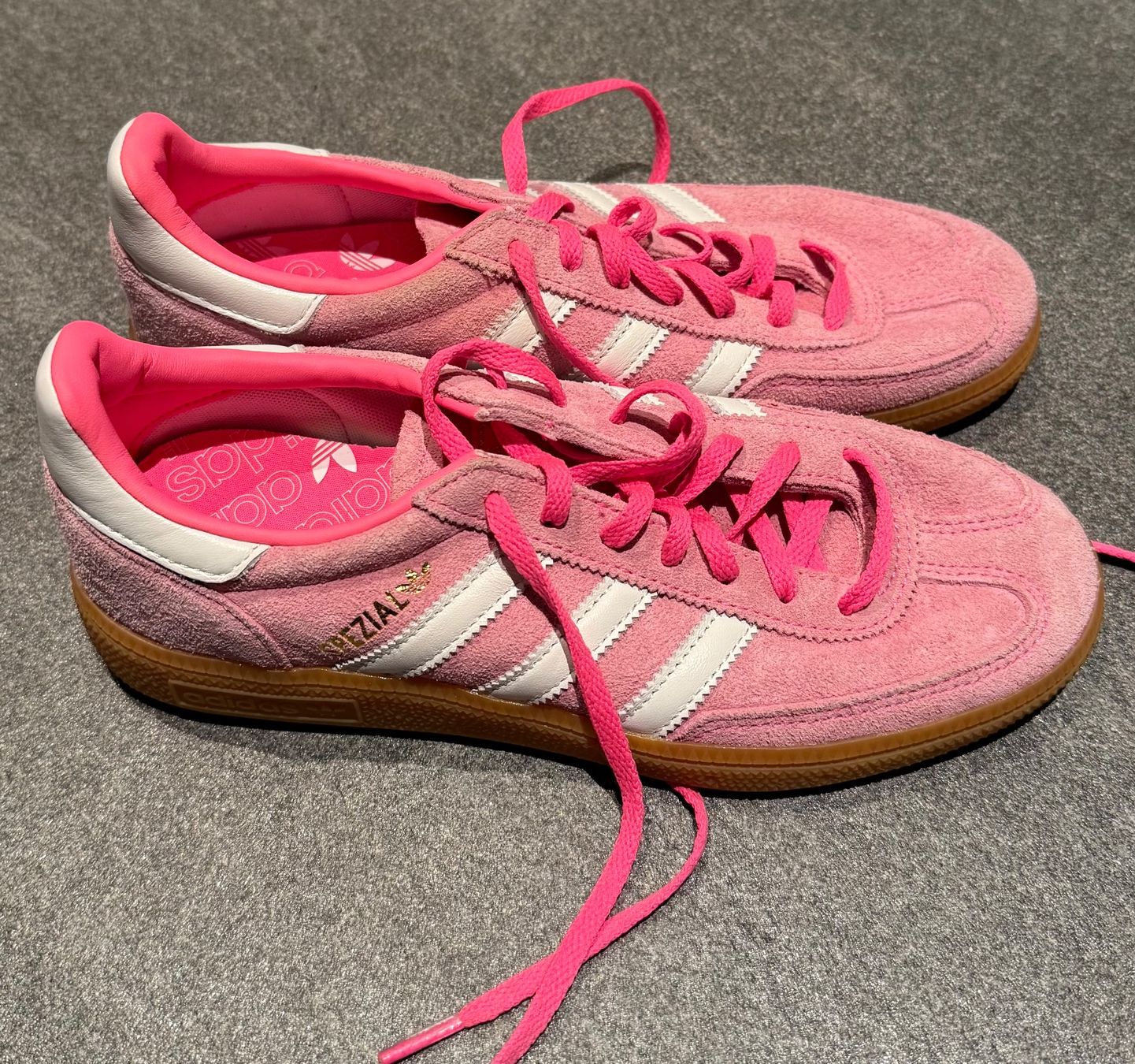 Adidas Scarpe da donna: Neue adidas Sneaker – Nuovo (secondo la descrizione) da Sins venduto da Ausmistgirl 1